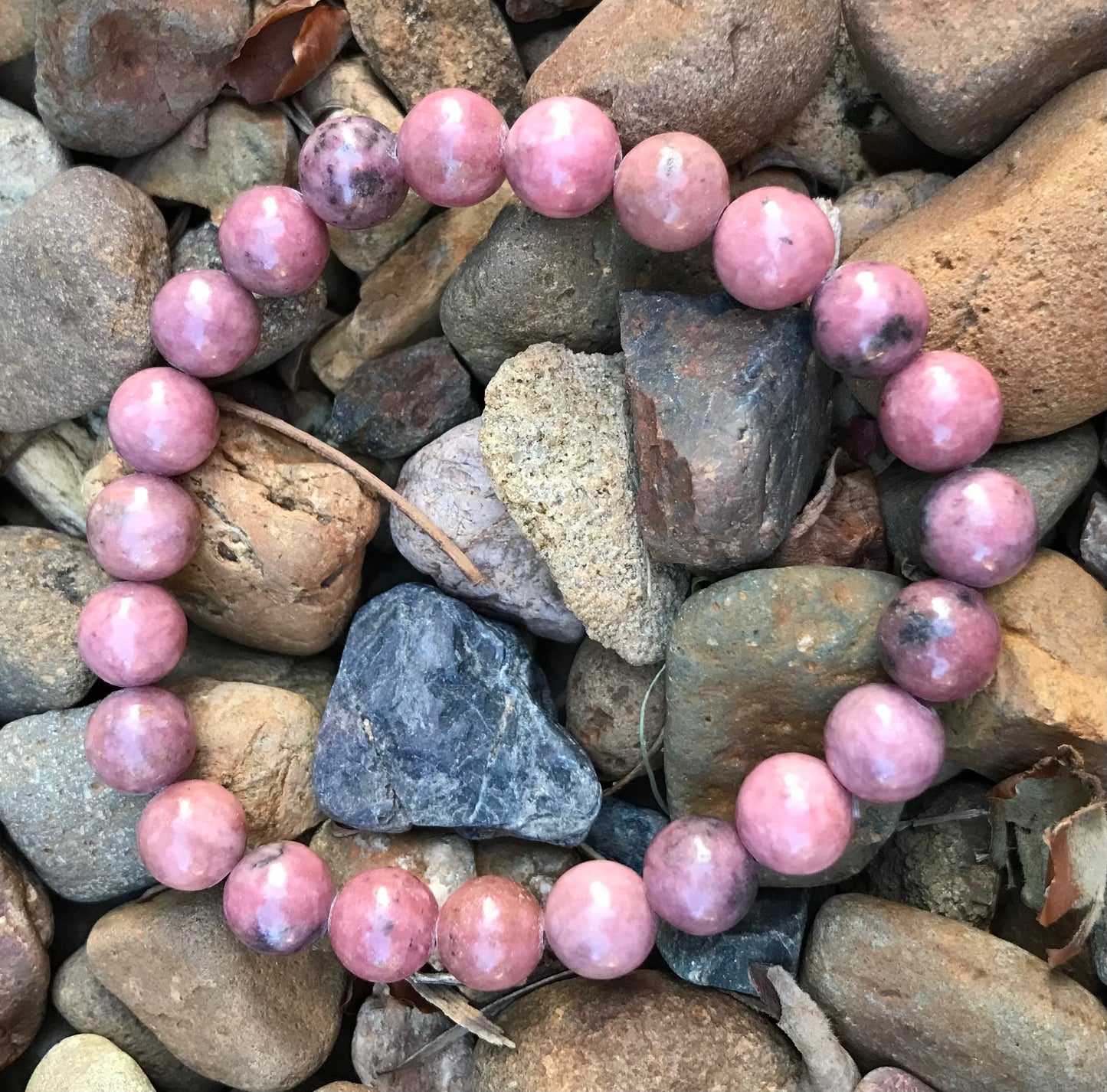 Bracelet - Pink Rhodonite - 8mm round stone (18cm)